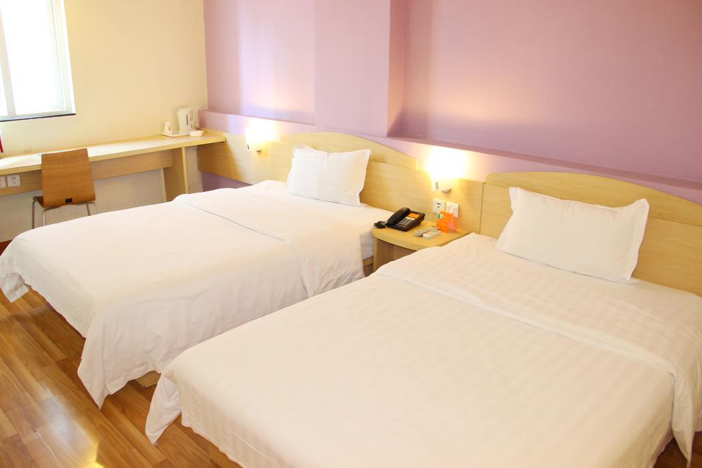 7Days Inn Guangzhou Zhongda North Gate Square Szoba fotó