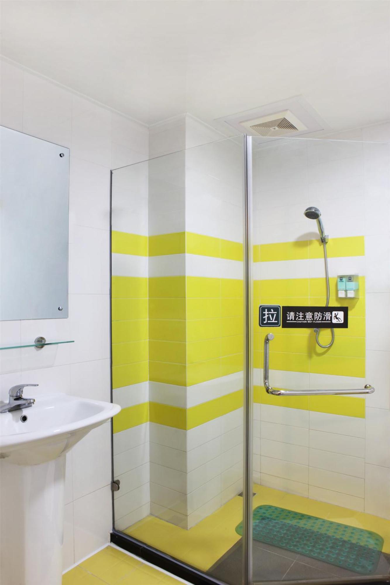 7Days Inn Guangzhou Zhongda North Gate Square Kültér fotó